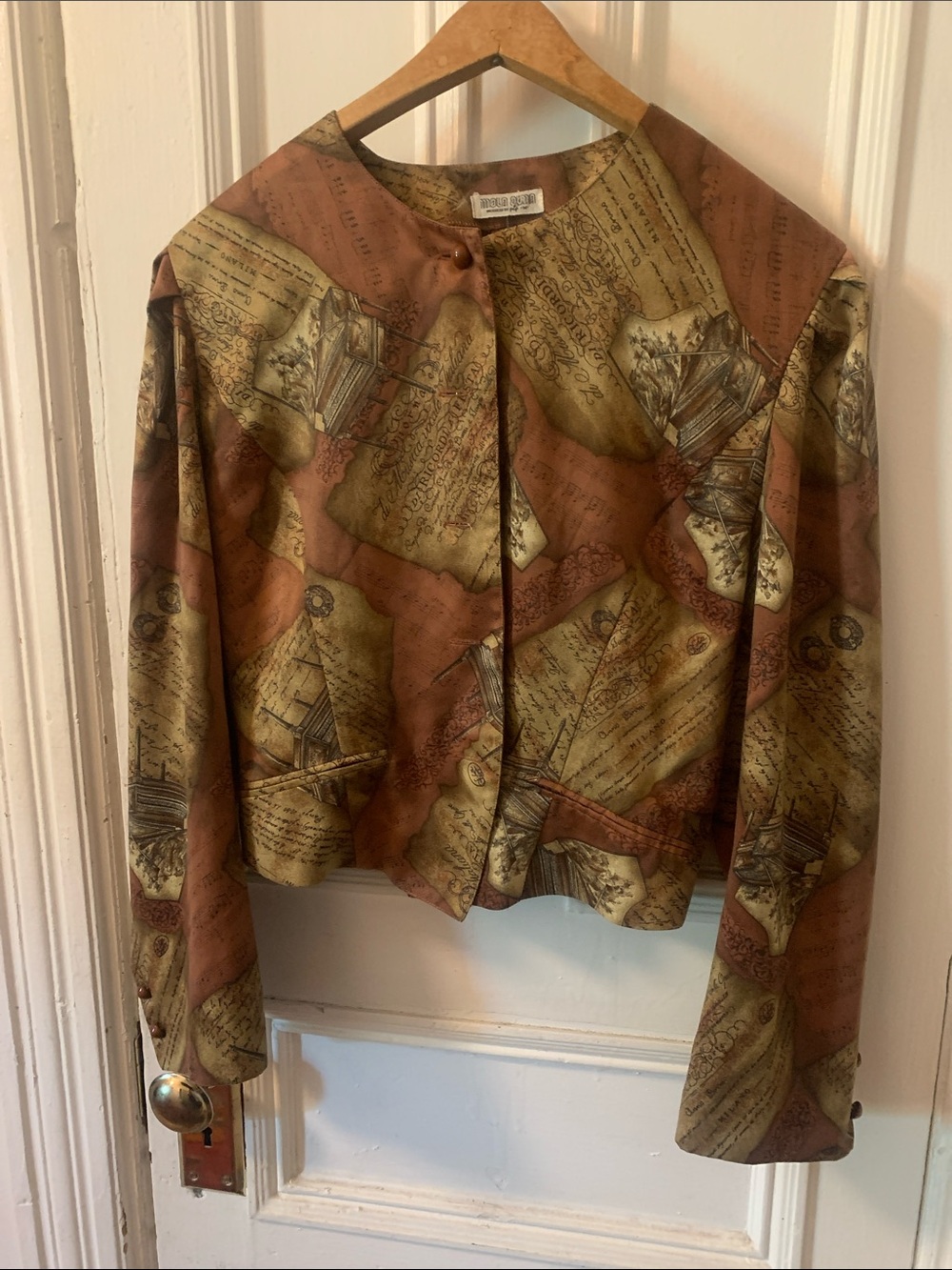 Printed Round-Neck Blazer in Brown and Cream. Vintage